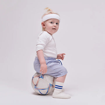 Rutschfeste Sportsocken Bio-Baumwolle weiß/blau - GoBabyGo